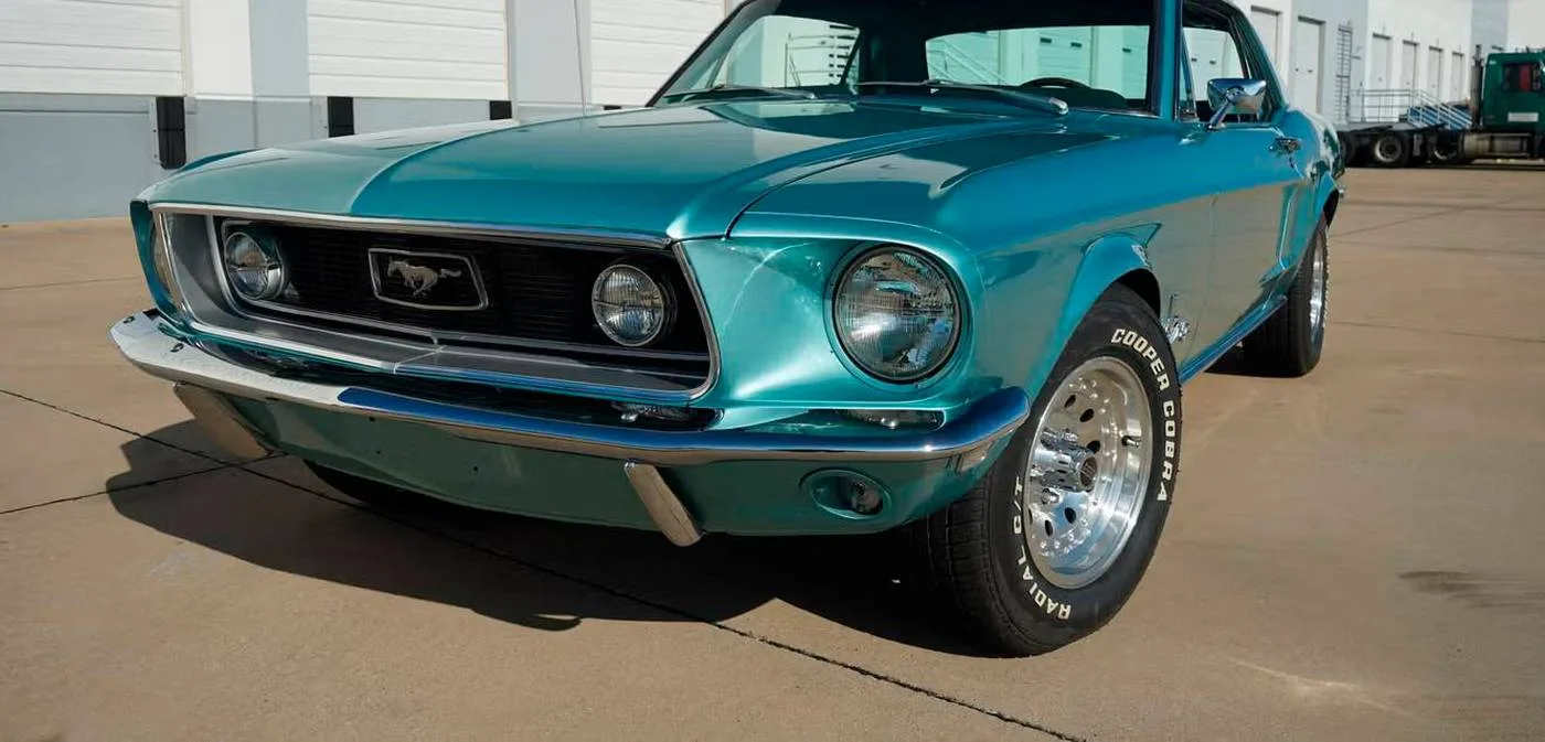 1968 Ford Mustang J Code Restomod