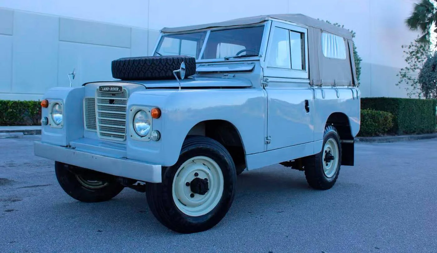 1965 Land Rover Santana